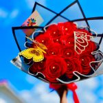 25count satin red rose bouquet + tiara+ 1butterfly+gold pearls +black and white pearl wrap