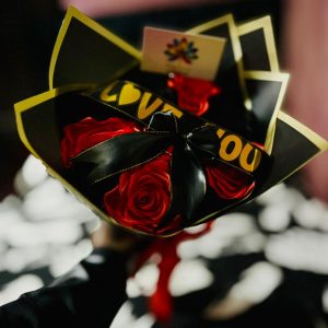 10-count-red-and-black-banner